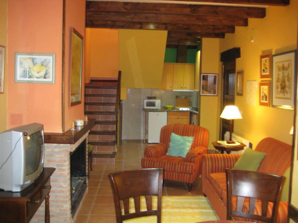 Apartamentos Saqura Сегура-де-ла-Сьерра Номер фото