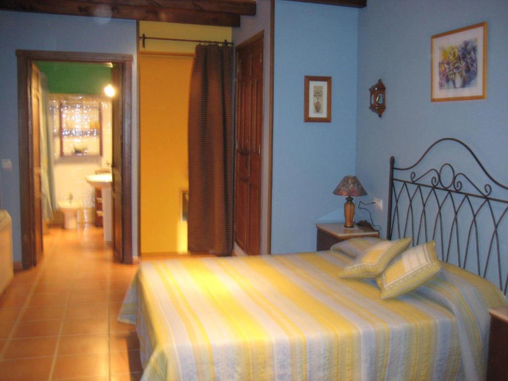 Apartamentos Saqura Сегура-де-ла-Сьерра Номер фото